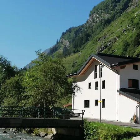 Haus Larcher Appartment St. Leonhard im Pitztal Zewnętrze zdjęcie