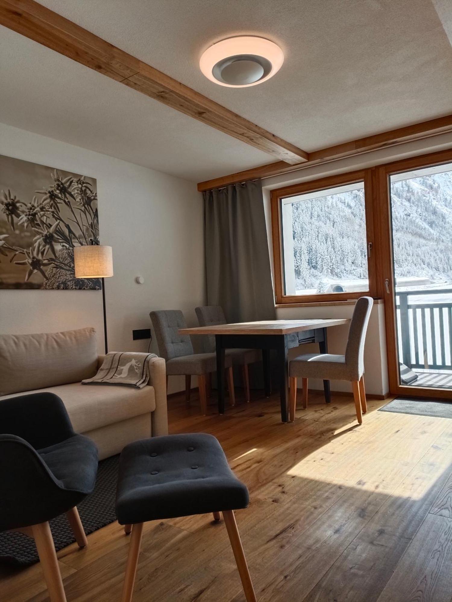 Haus Larcher Sankt Leonhard im Pitztal