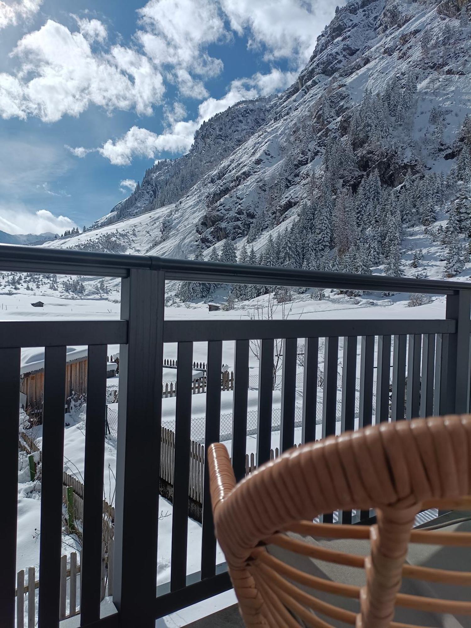 Haus Larcher Apartment Sankt Leonhard im Pitztal