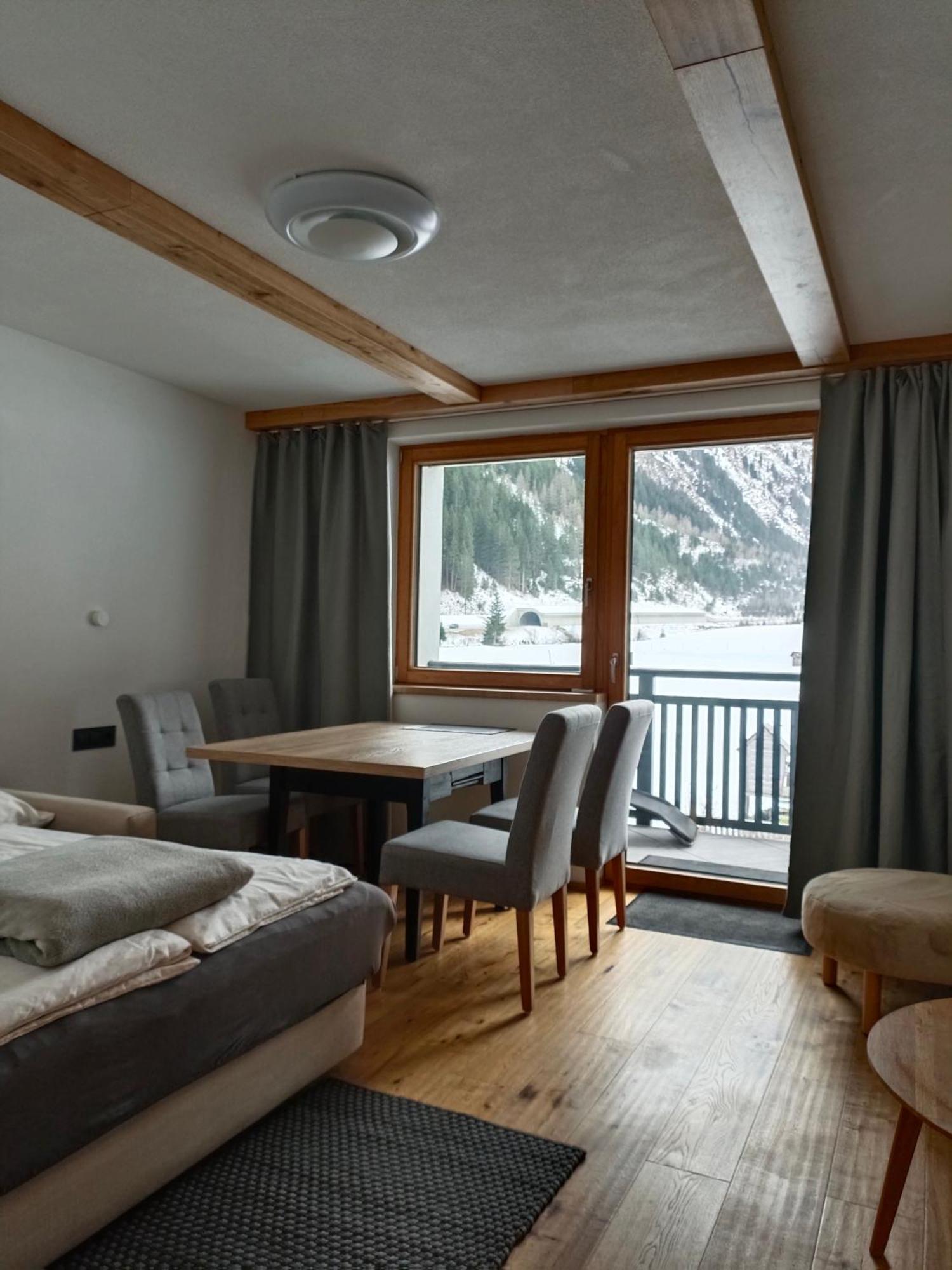 Haus Larcher Sankt Leonhard im Pitztal