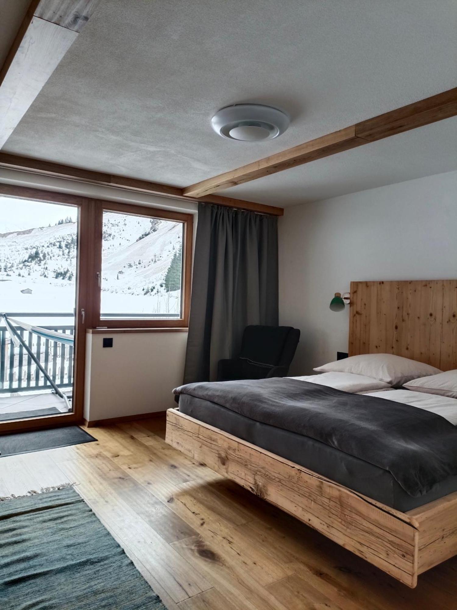 Haus Larcher Apartment